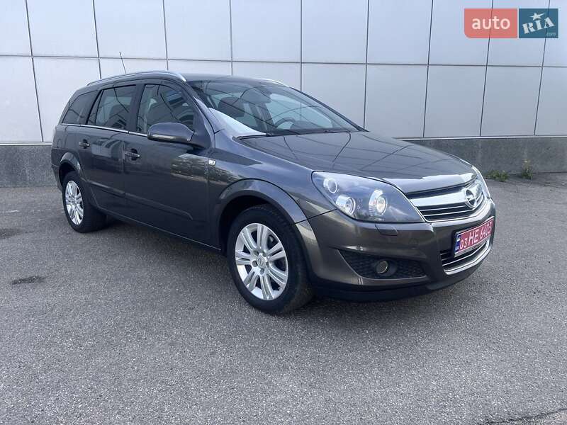 Универсал Opel Astra 2009 в 