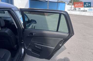 Универсал Opel Astra 2009 в 