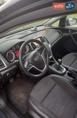 Універсал Opel Astra 2015 в Вознесенську