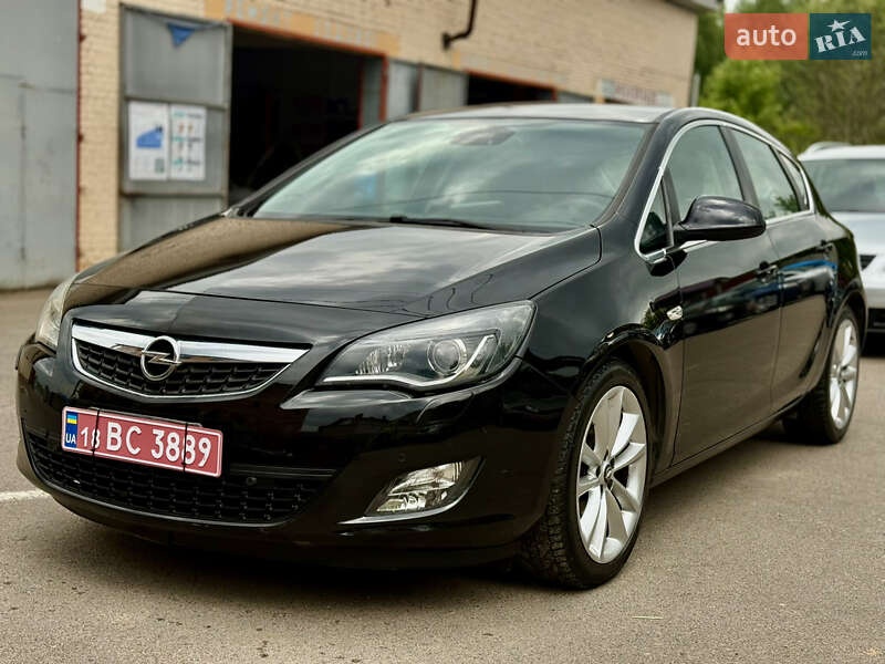 Opel Astra 2010