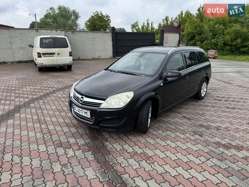 Opel Astra 2008