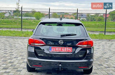 Универсал Opel Astra 2017 в 