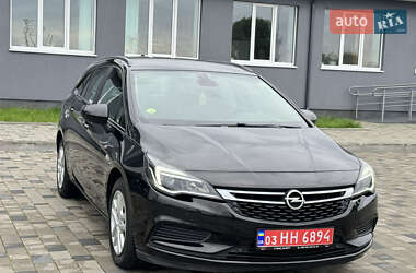 Универсал Opel Astra 2017 в 