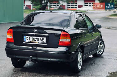 Седан Opel Astra 2007 в 