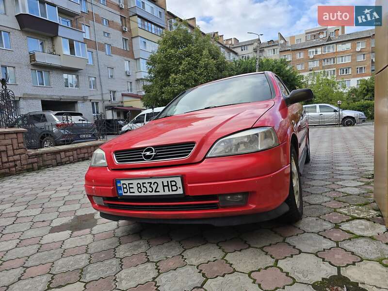 Седан Opel Astra 2000 в 