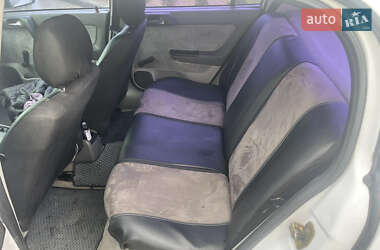 Хетчбек Opel Astra 2001 в 