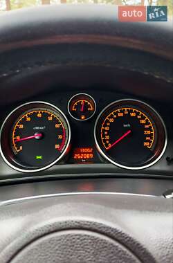 Универсал Opel Astra 2009 в 