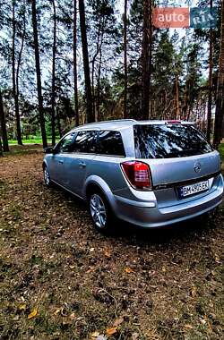 Универсал Opel Astra 2009 в 