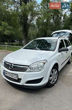 Универсал Opel Astra 2009 в 