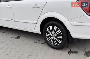 Універсал Opel Astra 2007 в 