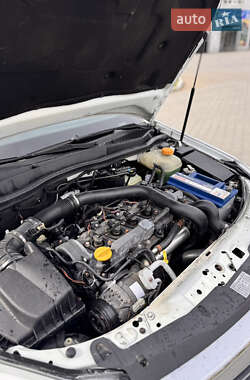 Універсал Opel Astra 2007 в 
