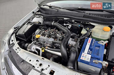 Універсал Opel Astra 2007 в 