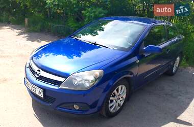 Хэтчбек Opel Astra 2007 в Павлограде