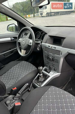 Универсал Opel Astra 2009 в 