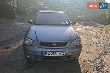 Седан Opel Astra 2003 в 