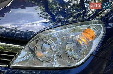 Універсал Opel Astra 2009 в 