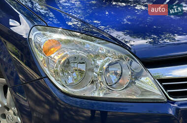 Універсал Opel Astra 2009 в 