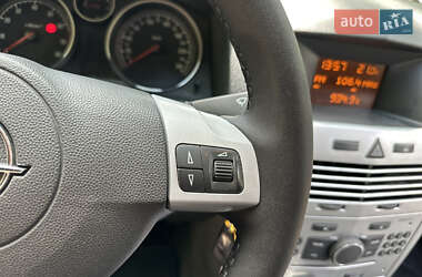 Універсал Opel Astra 2009 в 