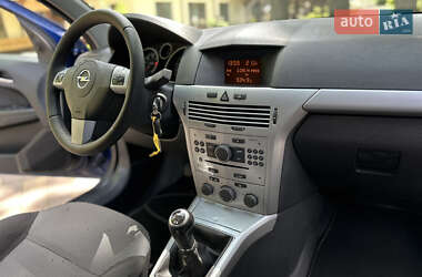 Універсал Opel Astra 2009 в 