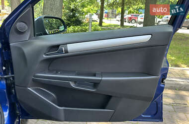 Універсал Opel Astra 2009 в 