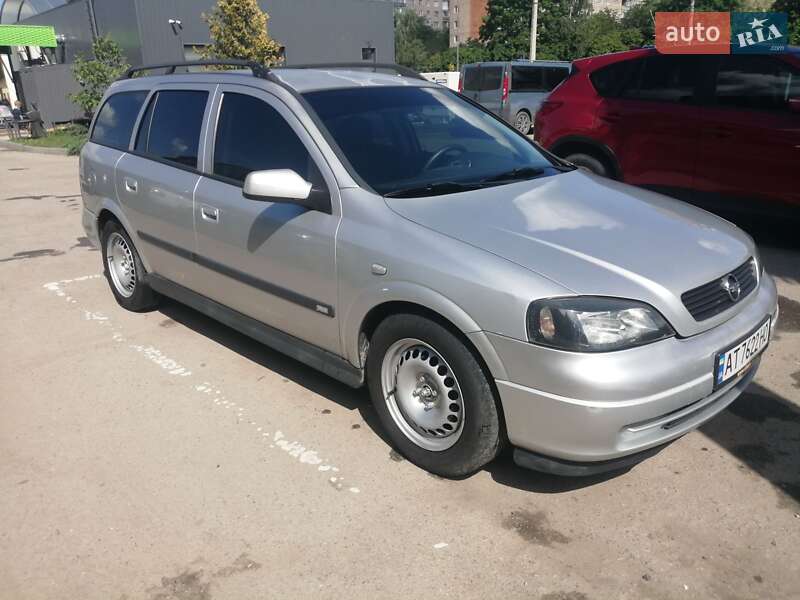 Универсал Opel Astra 2004 в Ивано-Франковске