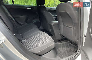 Универсал Opel Astra 2016 в 