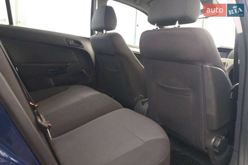 Универсал Opel Astra 2007 в Львове