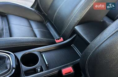 Хэтчбек Opel Astra 2014 в 