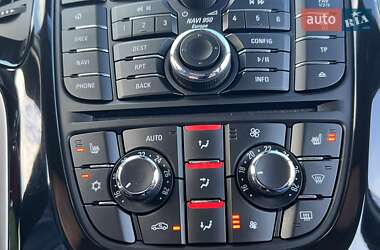 Хэтчбек Opel Astra 2014 в 