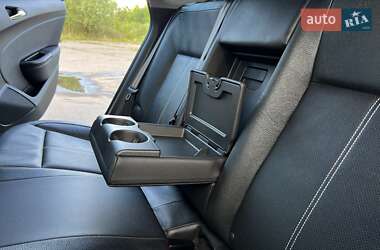 Хэтчбек Opel Astra 2014 в 