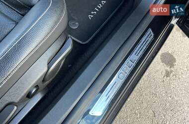 Хэтчбек Opel Astra 2014 в 