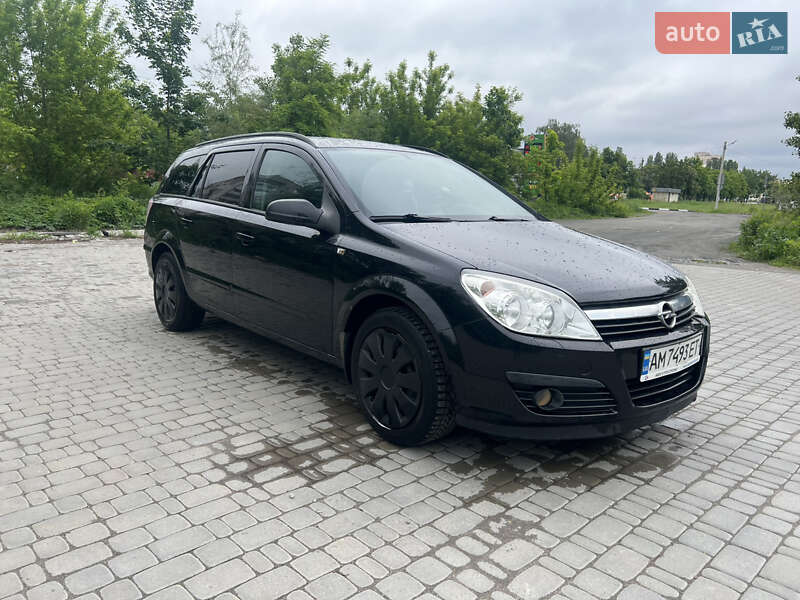 Универсал Opel Astra 2006 в Житомире
