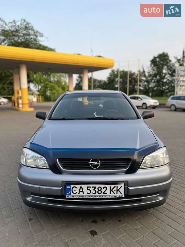 Opel Astra 2008