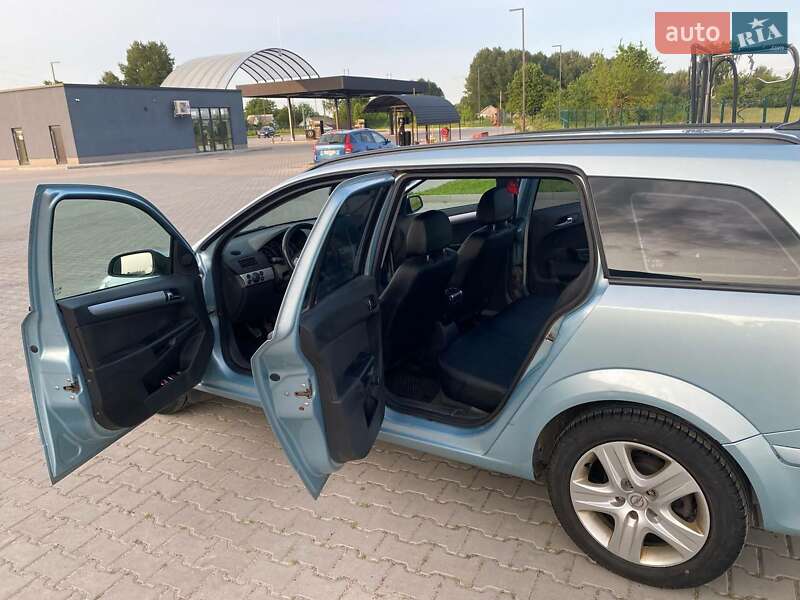 Универсал Opel Astra 2009 в Чернигове фото 24 Универсал Opel Astra 2009 в Чернигове