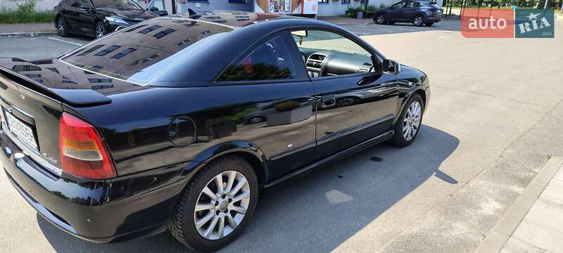 Купе Opel Astra 2004 в Киеве фото 8 Купе Opel Astra 2004 в Киеве