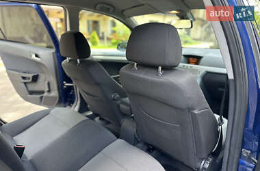 Універсал Opel Astra 2009 в 