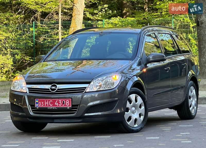 Универсал Opel Astra 2009 в 