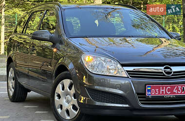 Универсал Opel Astra 2009 в 