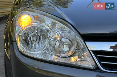 Универсал Opel Astra 2009 в 