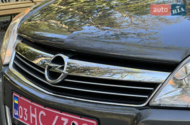 Универсал Opel Astra 2009 в 
