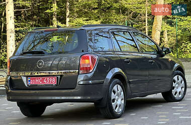 Универсал Opel Astra 2009 в 