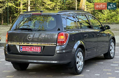 Универсал Opel Astra 2009 в 