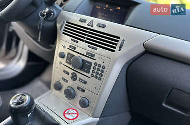 Универсал Opel Astra 2009 в 