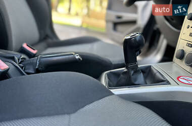 Универсал Opel Astra 2009 в 