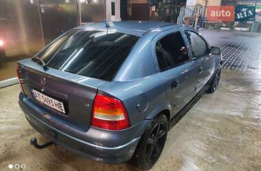 Хетчбек Opel Astra 1998 в 
