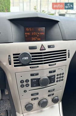Універсал Opel Astra 2008 в 