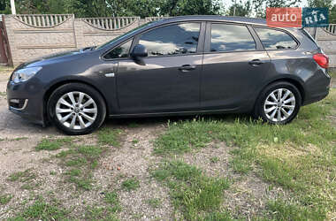 Универсал Opel Astra 2012 в Кривом Роге