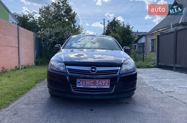 Универсал Opel Astra 2010 в 
