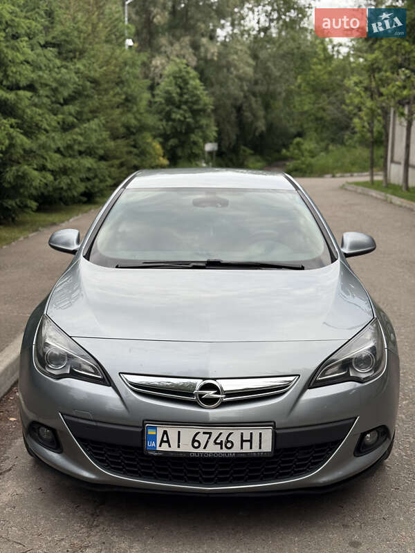 Хетчбек Opel Astra 2013 в Києві