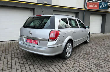 Универсал Opel Astra 2009 в 